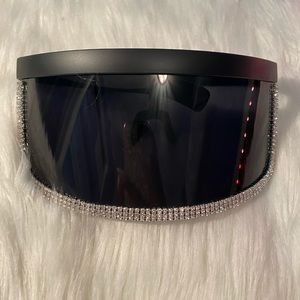 Diamond sun visor sunglasses